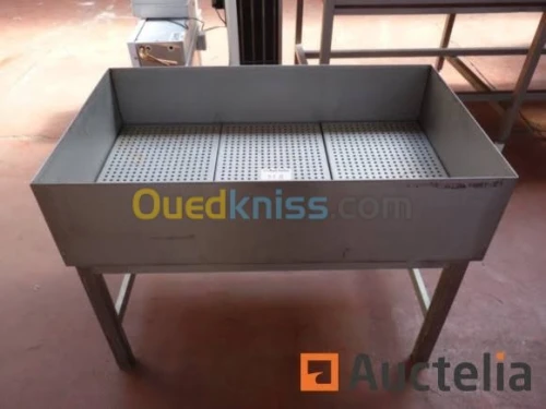 Fabrication table,  chariot et bac en 