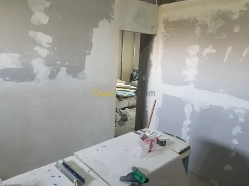 Placo plâtre décoration séparation 