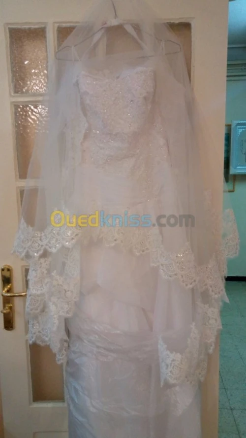 Location robe blanche  