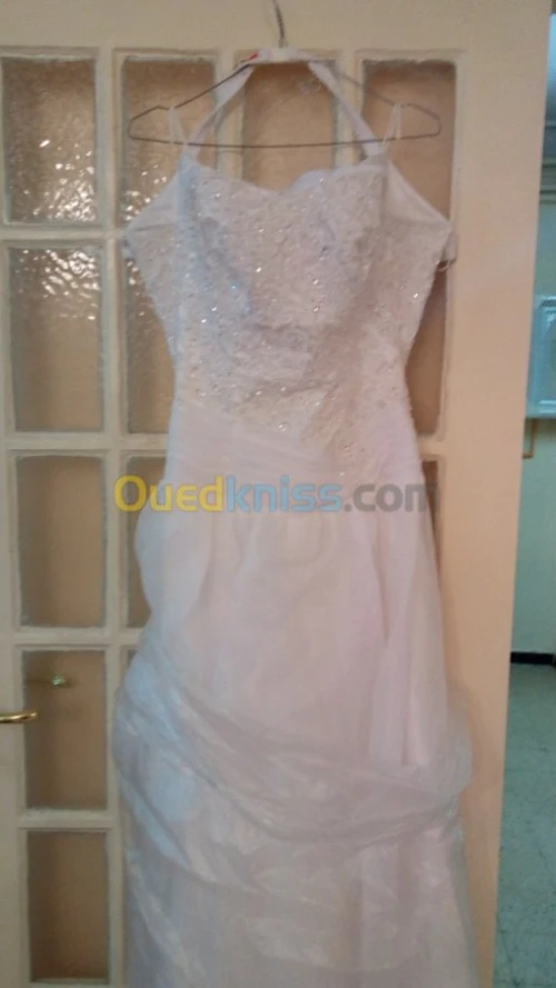 Location robe blanche  