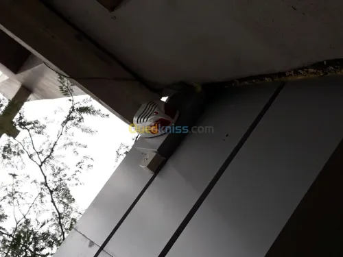 Vent et installation camera