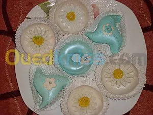 Préparation de gâteaux pour fêtes 