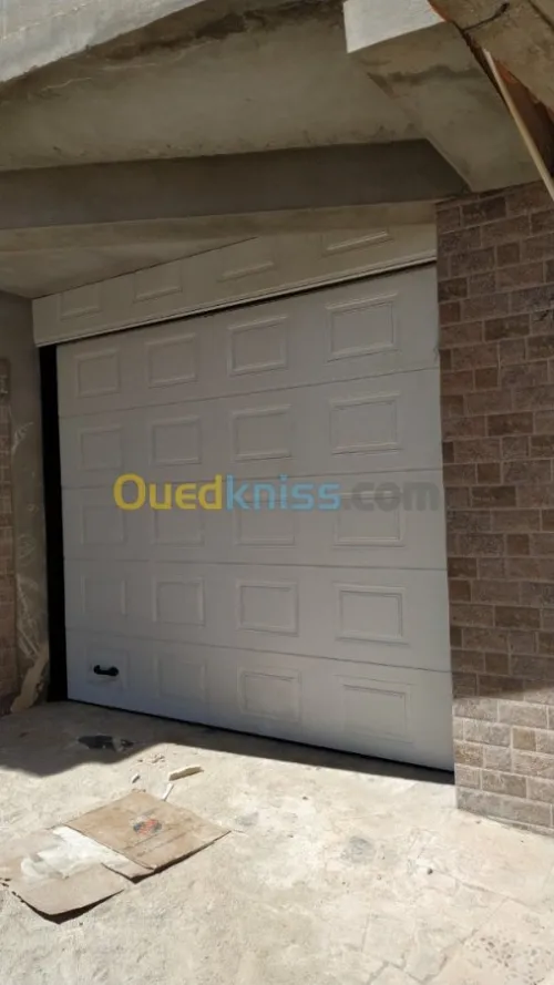 Installation des portes sectionnelles