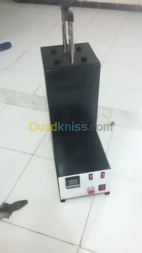 Machine injection flexible ALINJECT en gros
