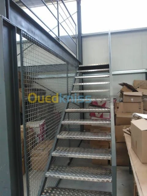 SOUDEUR . SERRURIE . FERRONNE