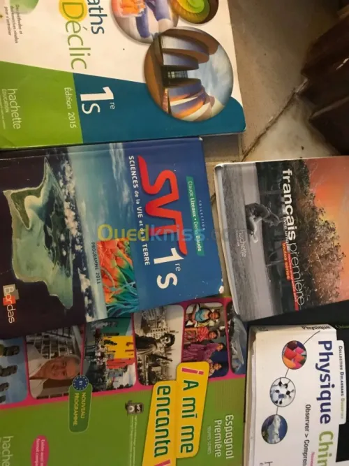 VENTE DE LIVRE SCOLAIRE ET CNED 