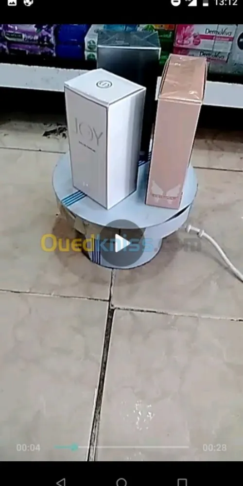 Présentoir rotatif electrique
