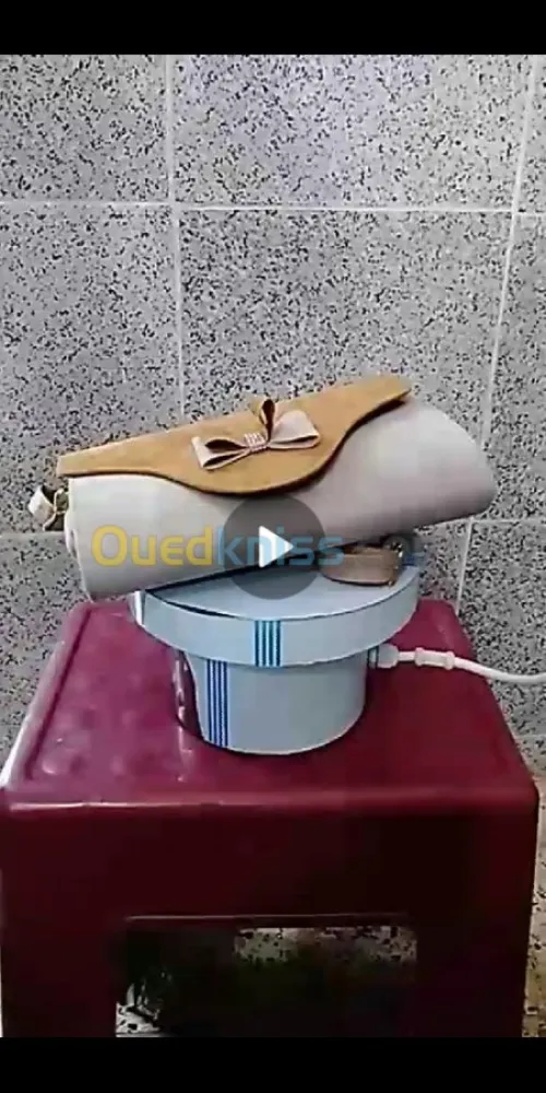 Présentoir rotatif electrique