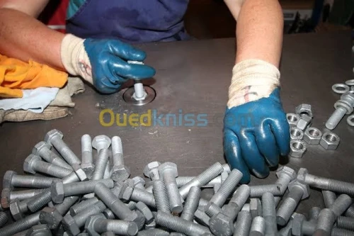 boulons hr 10.9  charpente metalliq