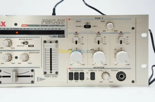 table de mixage Vestax pmc 25
