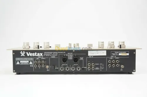 table de mixage Vestax pmc 25