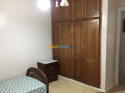 Location vacances Niveau De Villa F3 Alger Bordj el bahri