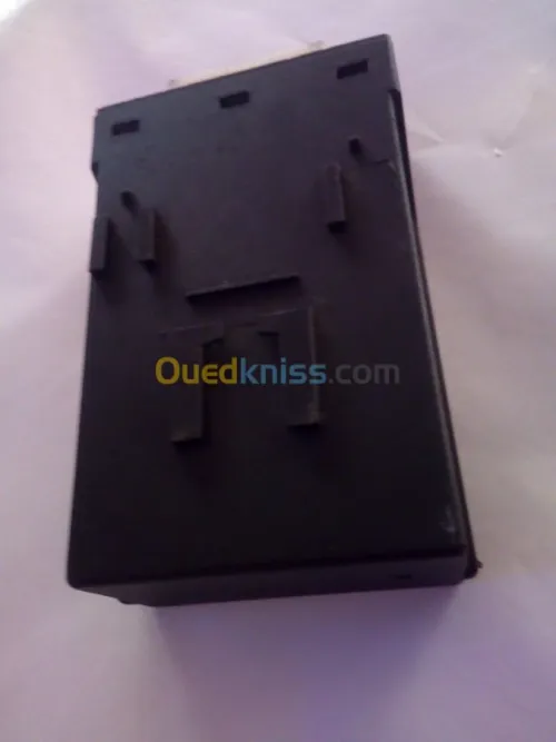 RELAIS CAPTEUR PEUGEOT 605