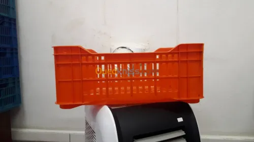 Fabrication caisse en plastique