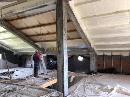 La mousse de polyurèthane projection 