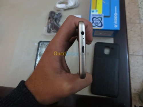 Samsung Galaxy J6