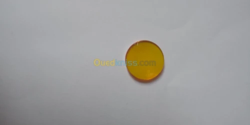 Lentilles machine laser gravure