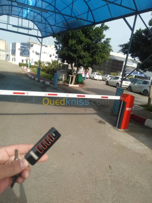 Barriere levante automatique