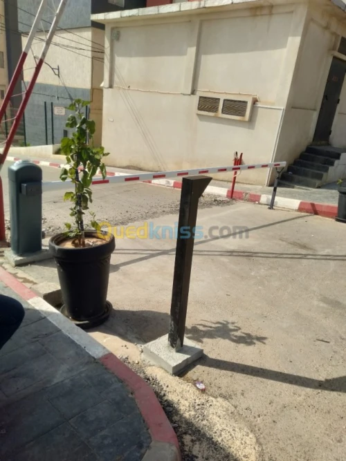 Barriere levante automatique