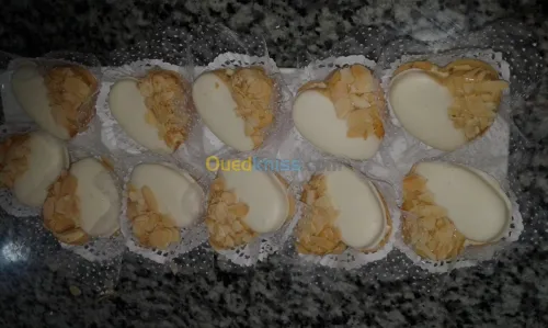 Gateau Traditionnel & Sec & Pâtisserie