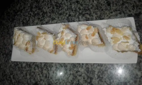 Gateau Traditionnel & Sec & Pâtisserie