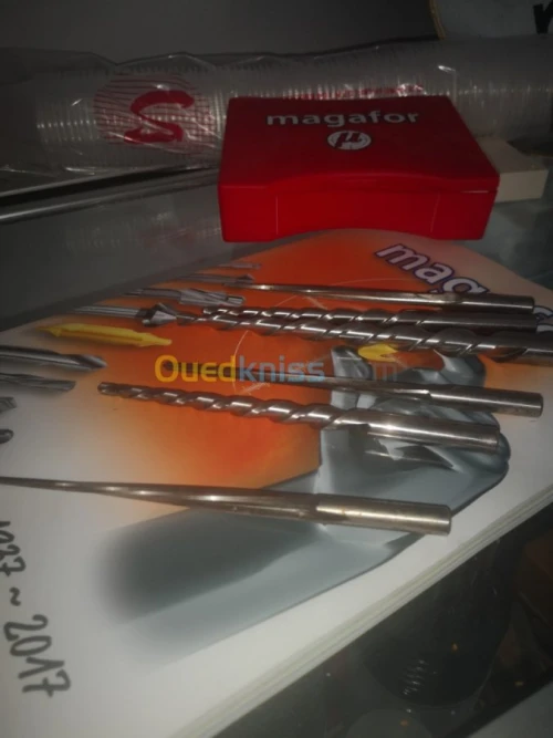 Outilage de coupe pour tourneur fraise