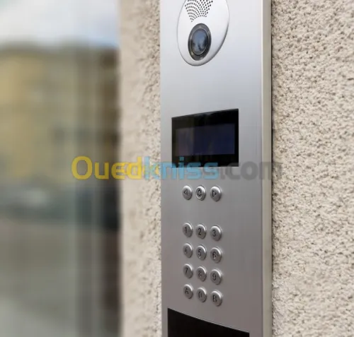 Visiophone et interphone