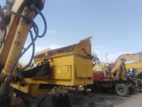 LOCATION OU VENTE ENGINS ET CAMIONS 
