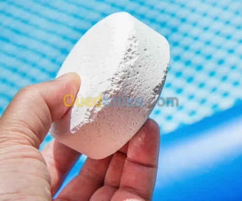 TRAITEMENT DE L'EAU POUR  PISCINE