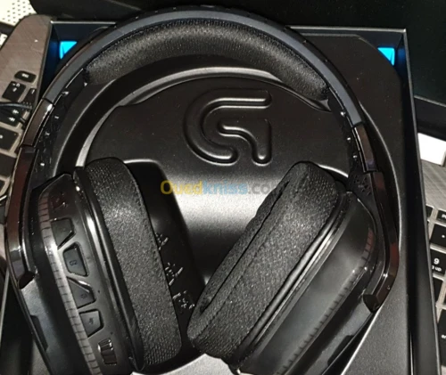 Logitech G933 wireless gaming