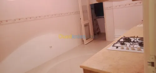 Location Appartement F3 Alger Hydra