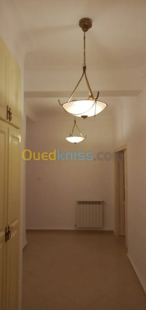 Location Appartement F3 Alger Hydra