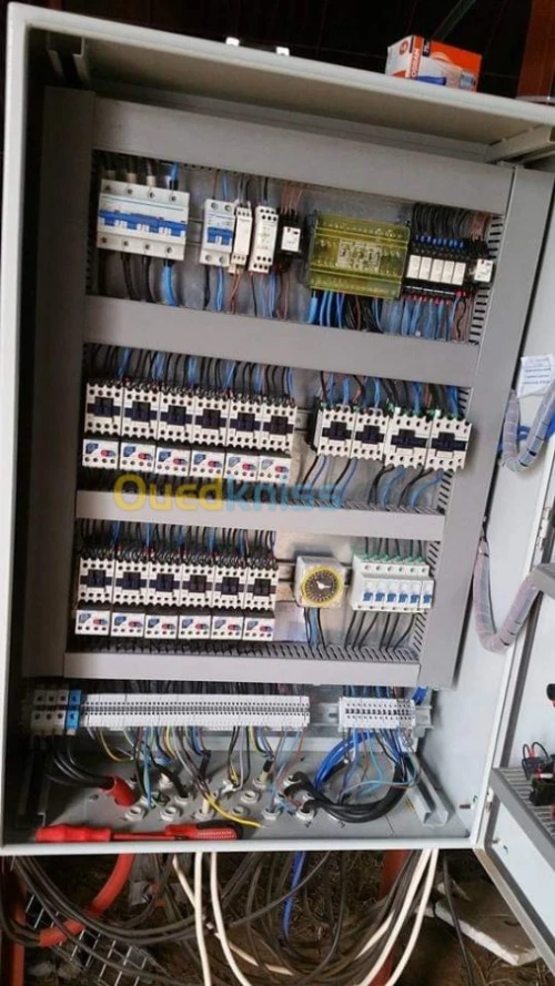 Maintenance Industrielle & Electricité