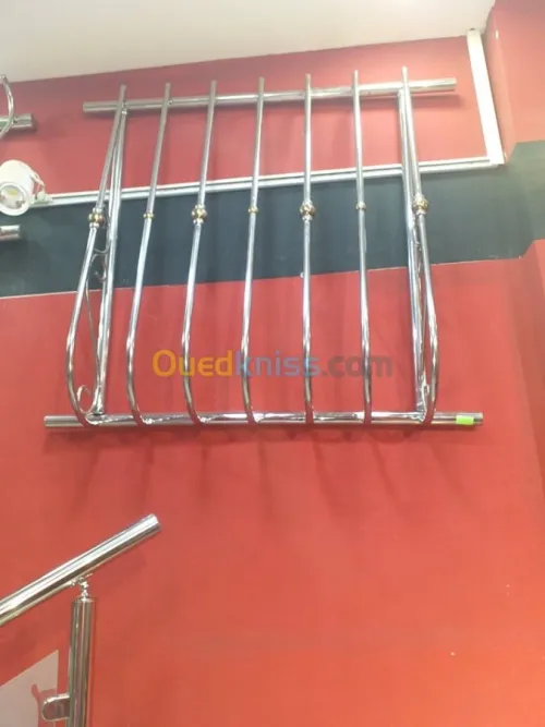 ENTREPRISE DE TRAVAUX EN INOX & VERRE