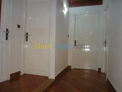 Location vacances Appartement F3 Alger El achour