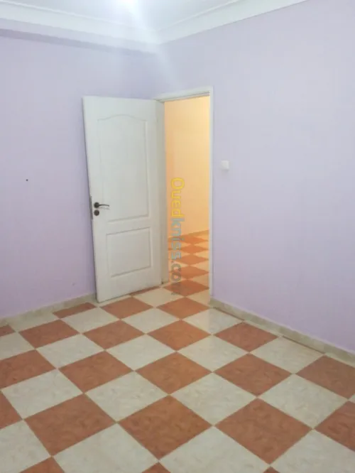 Vente Appartement F4 Relizane Relizane