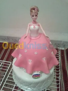 CAKES DISIGN