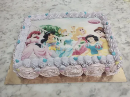 CAKES DISIGN