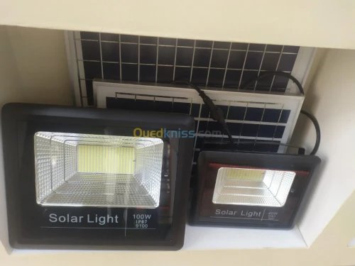 Eclairage solaire et public 