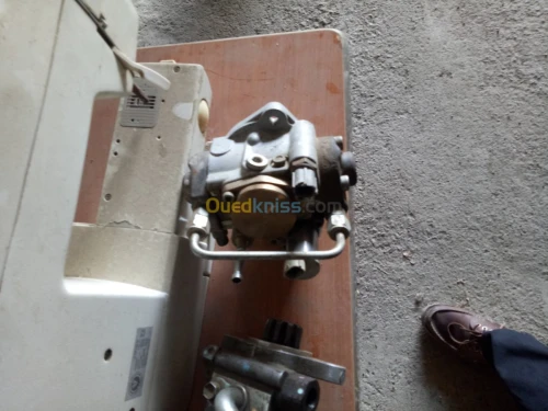 pompe HP et pompe à huile nissan 