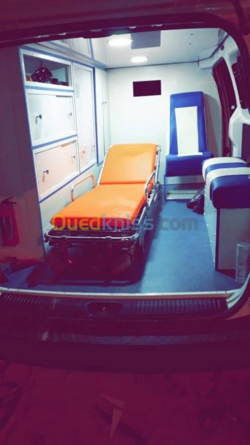 Aménagement fourgon ambulance
