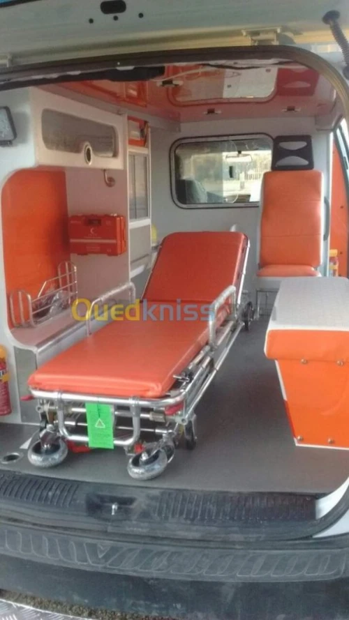 Aménagement fourgon ambulance