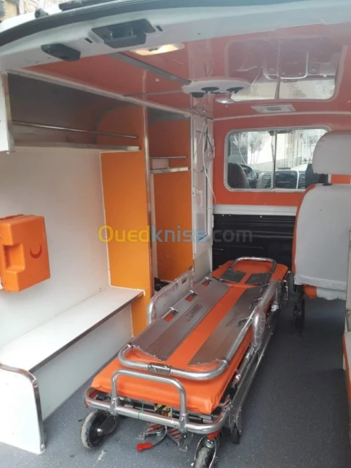 Aménagement fourgon ambulance