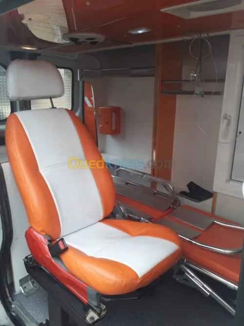 Aménagement fourgon ambulance