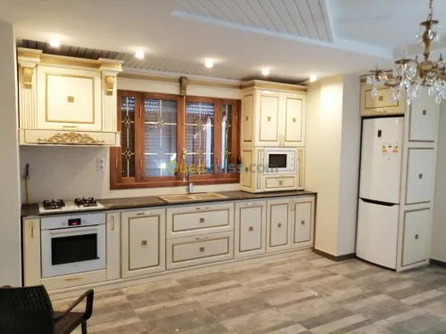 Meuble cuisine en bois massif