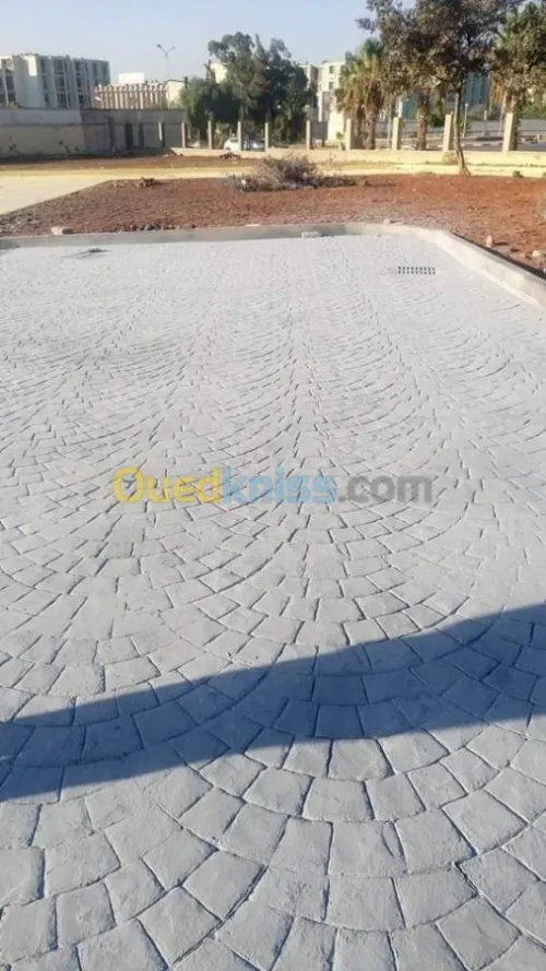 متخصص في الخرسانة الصلبة 