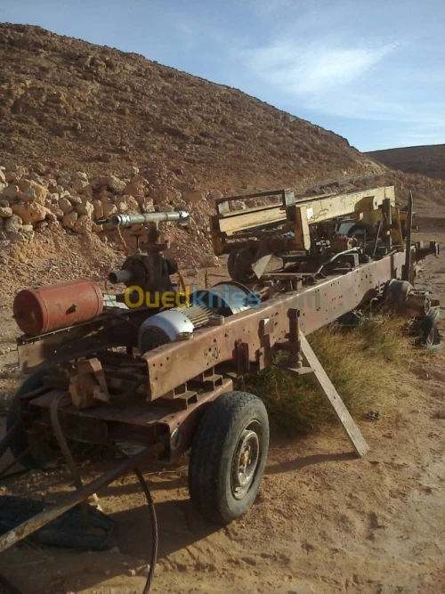 Machine de forage de puits