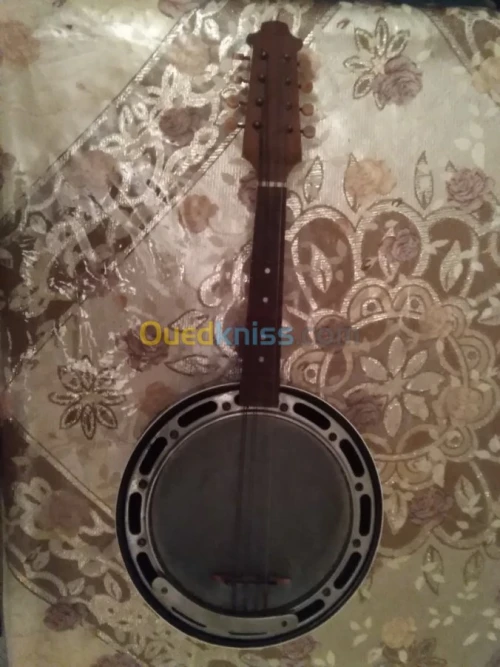 Mandolin et darbouka  en cuive blan