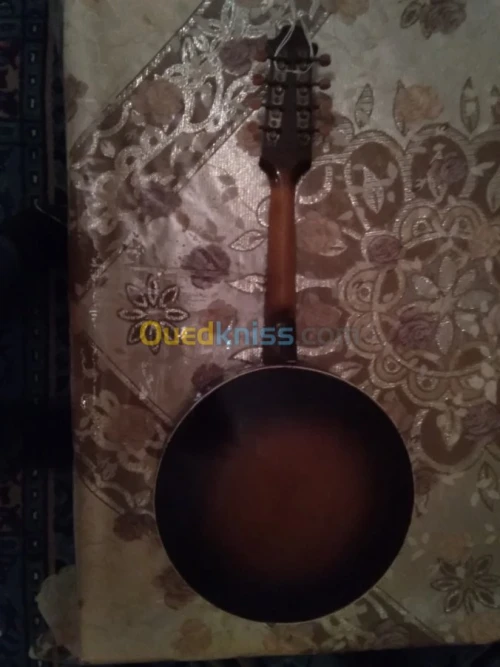 Mandolin et darbouka  en cuive blan