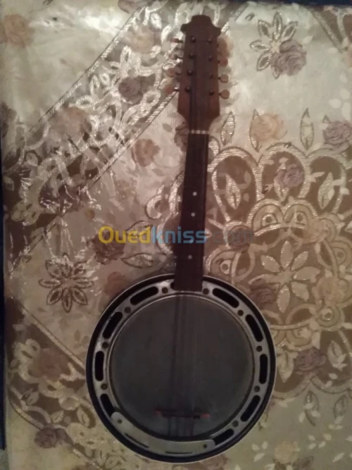 Mandolin et darbouka  en cuive blan